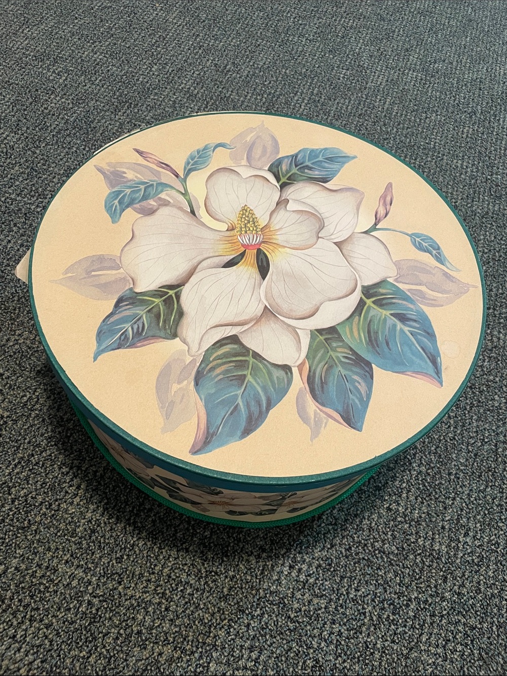 Vintage flower floral hat box